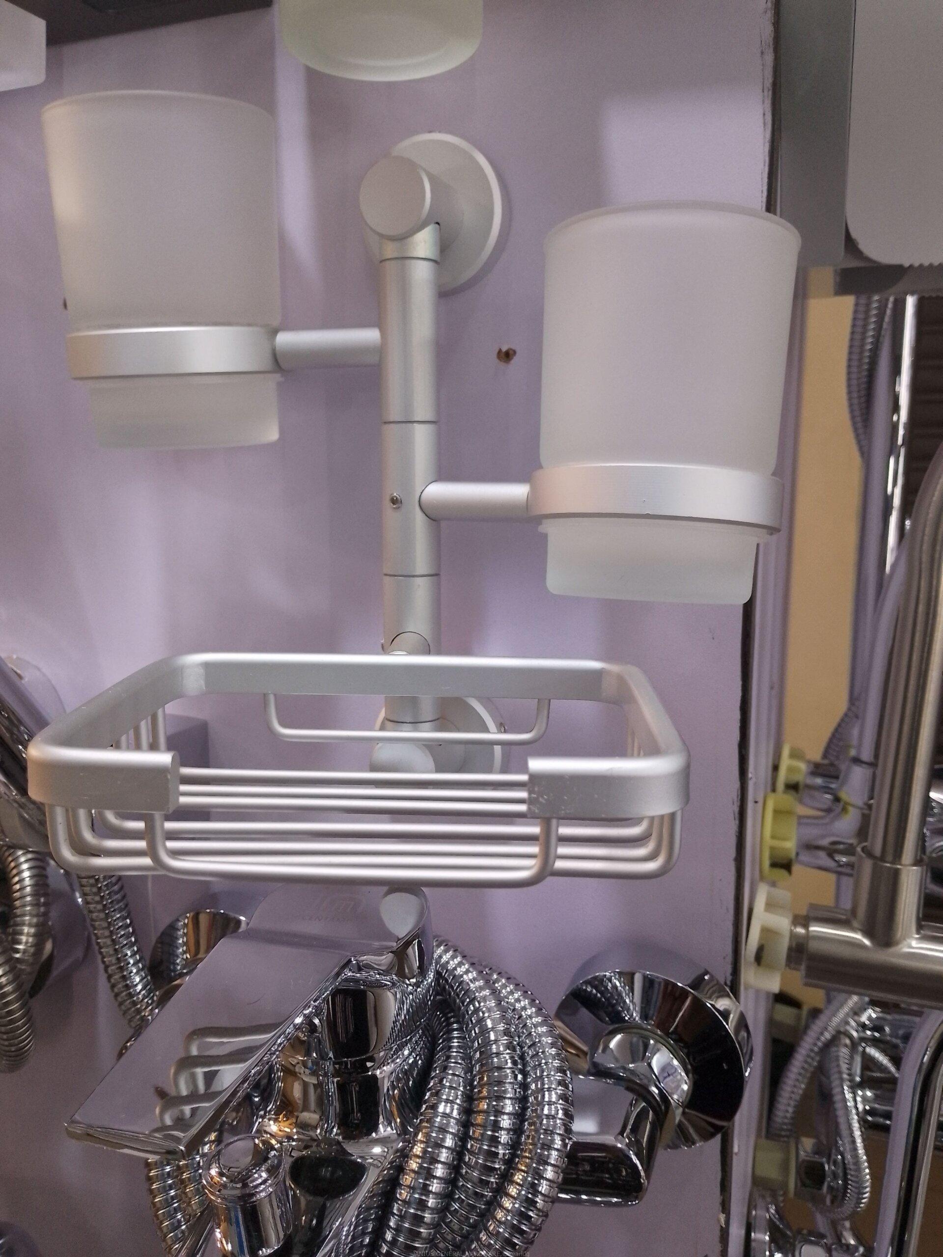 Double tooth brush holder