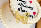 Cakes and gifts
