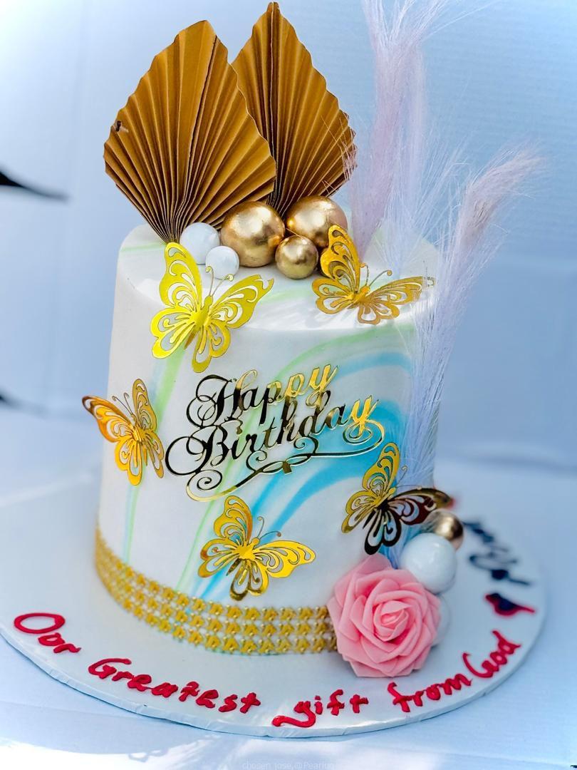 Cakes and gifts