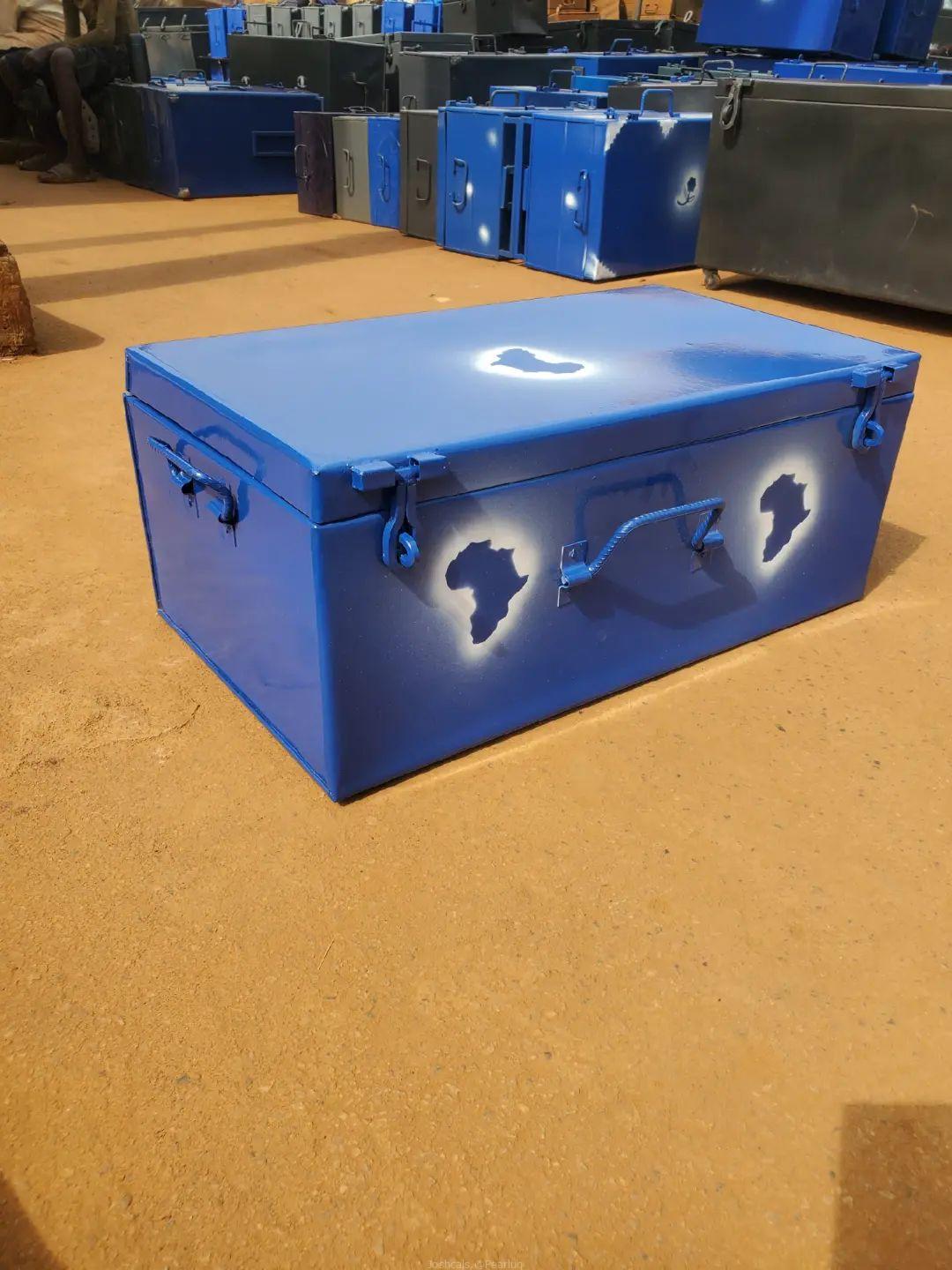 Metallic suitcase