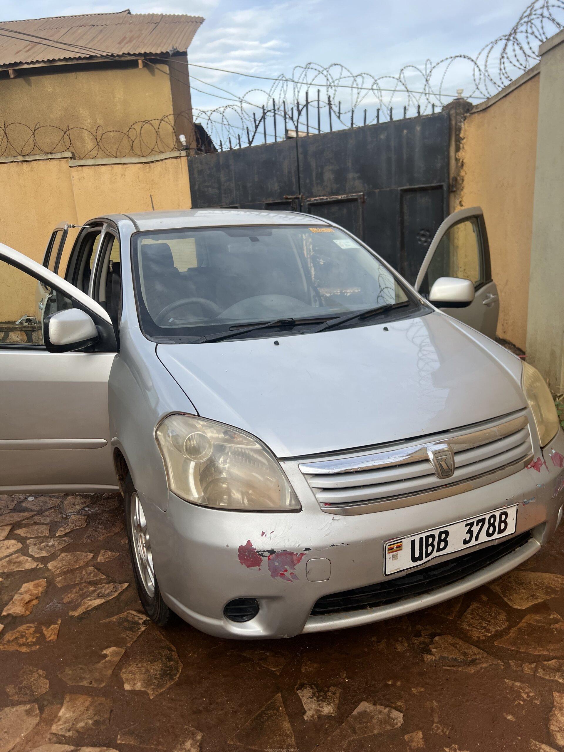 Toyota Raum