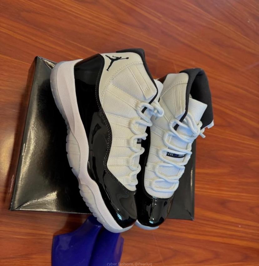 Jordan 11