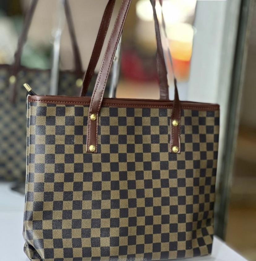 Hand bag