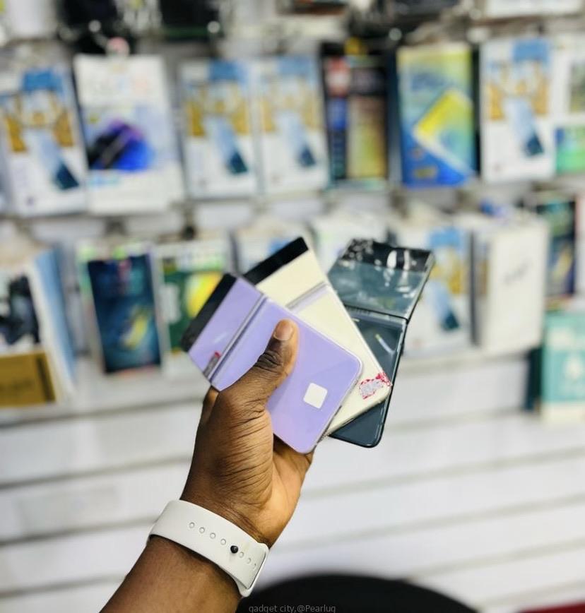 Samsung flip 3
