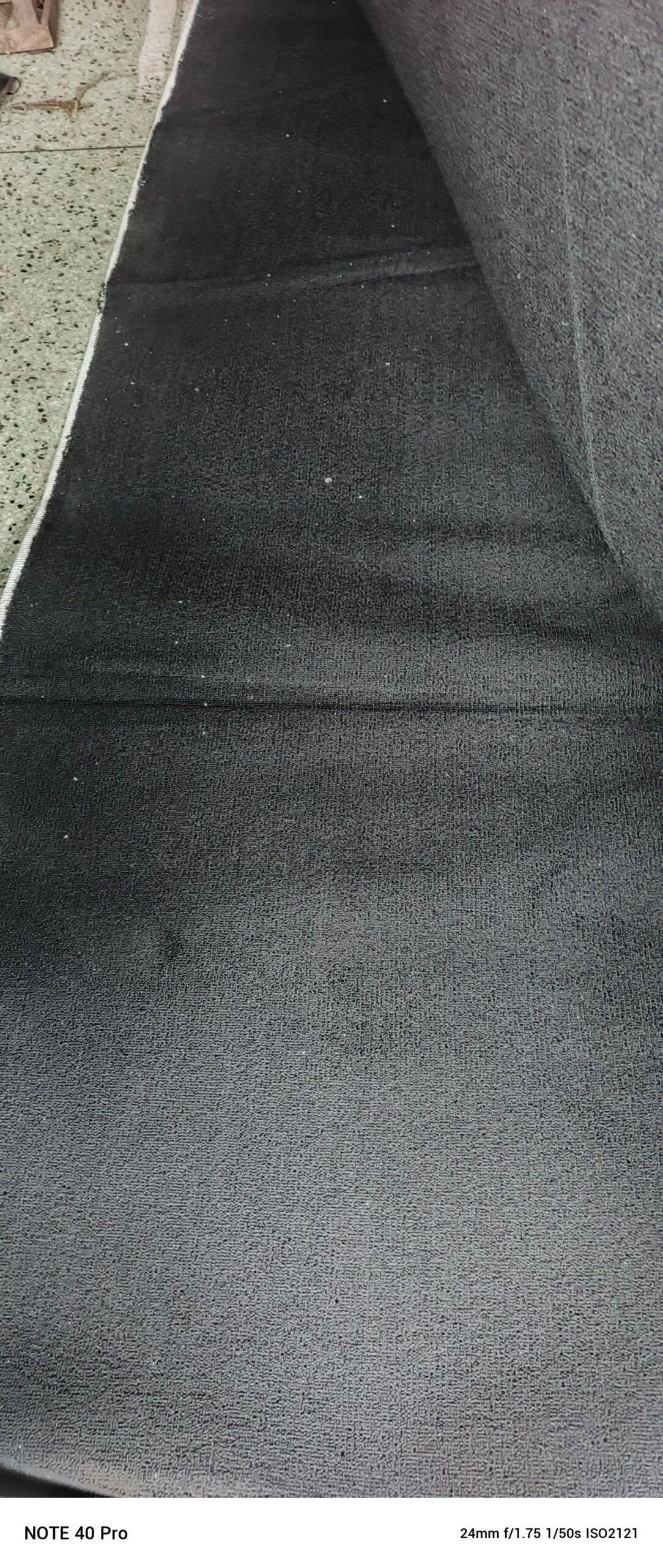 BLACK CARPET