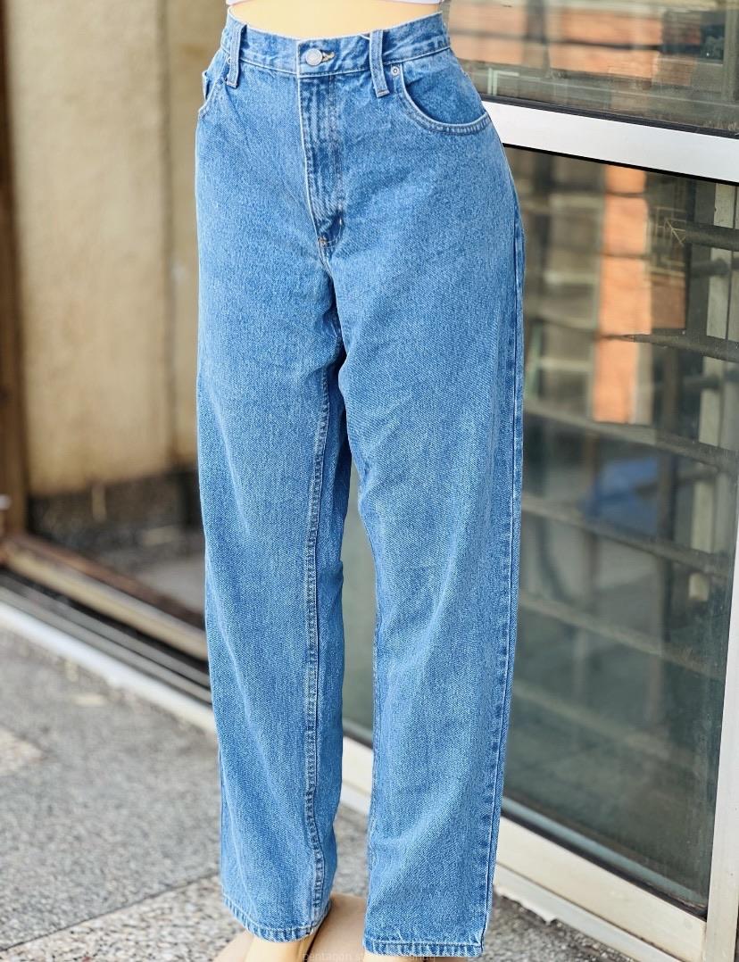 Boyfriend pants