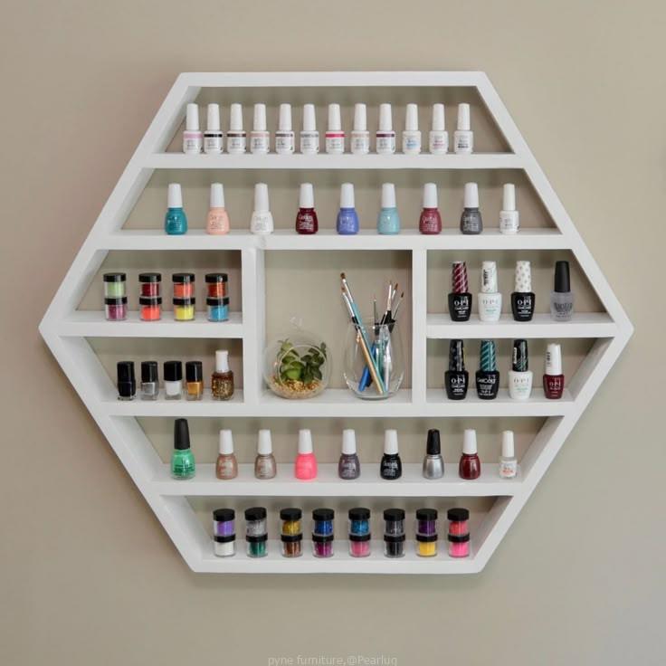 Manicure table