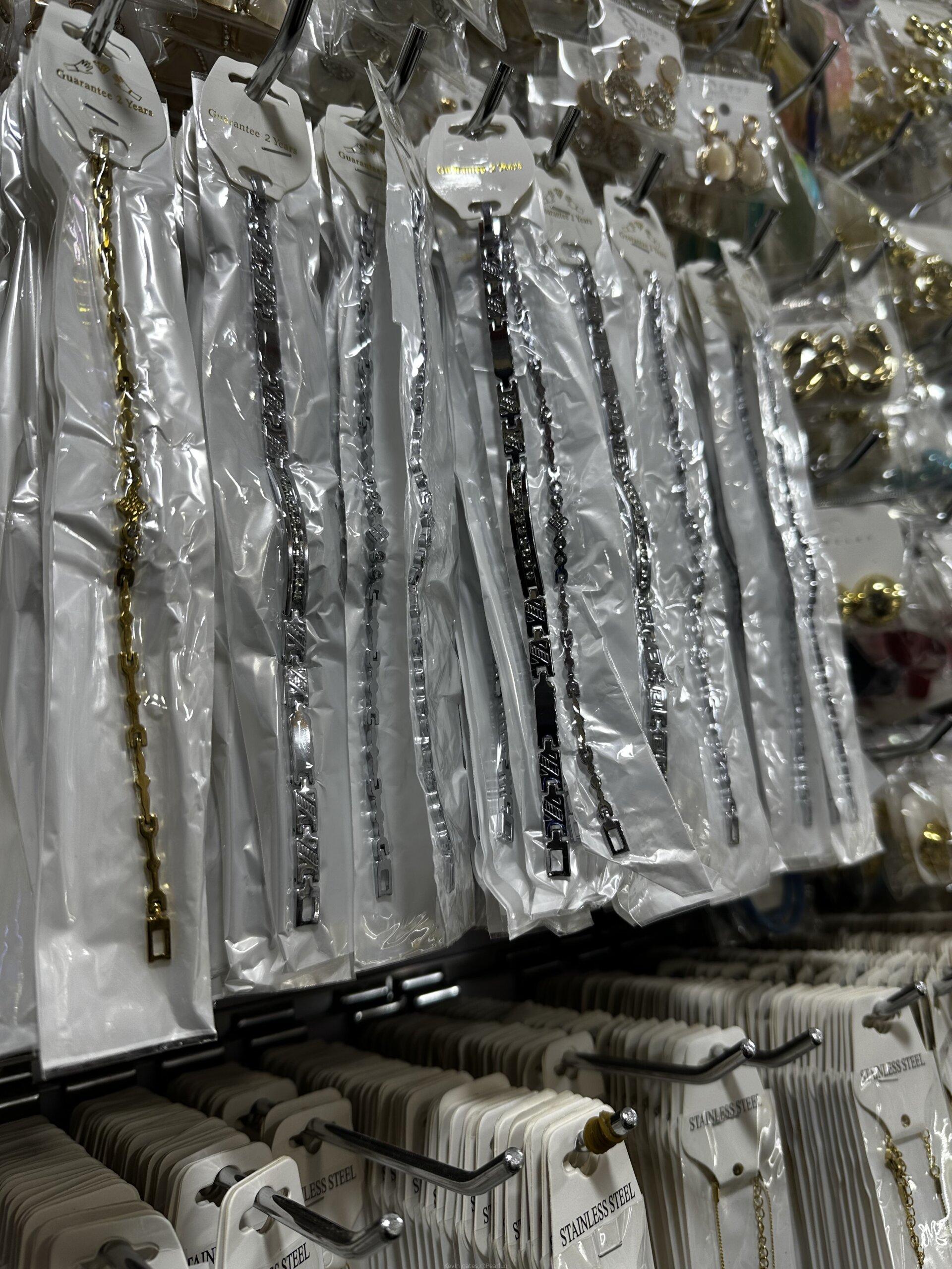 Jewelleries
