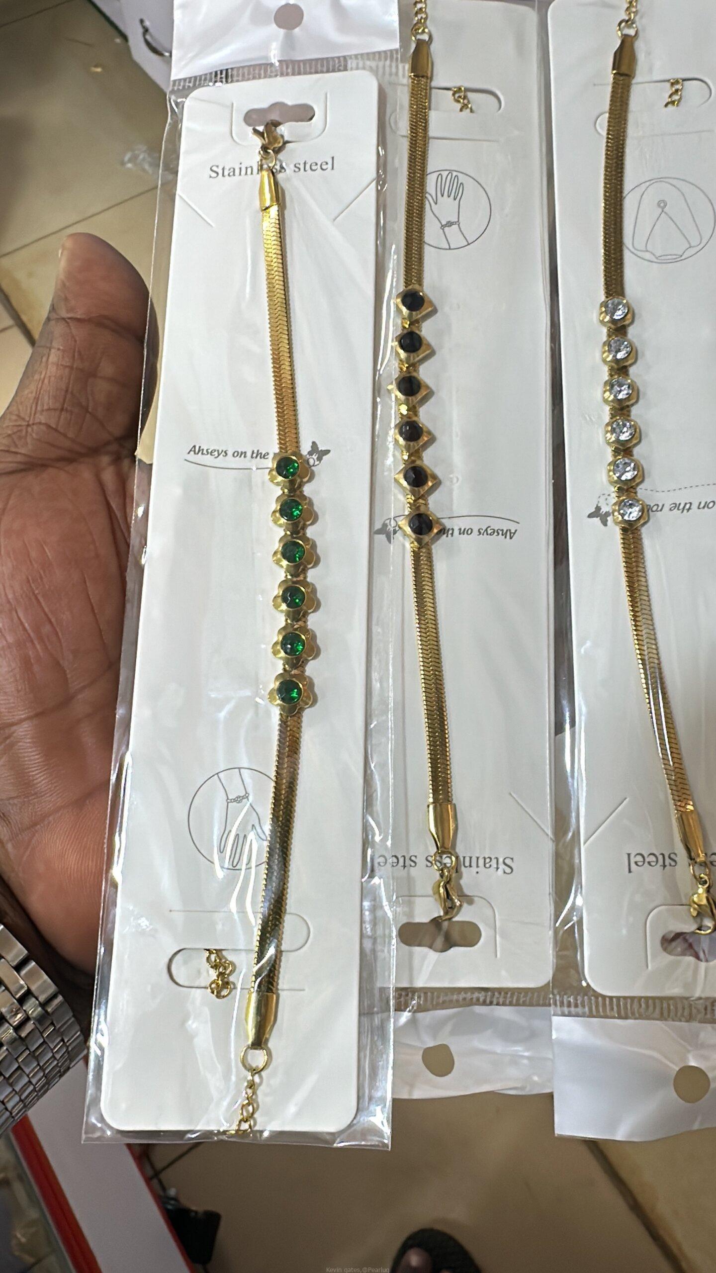 Jewelleries
