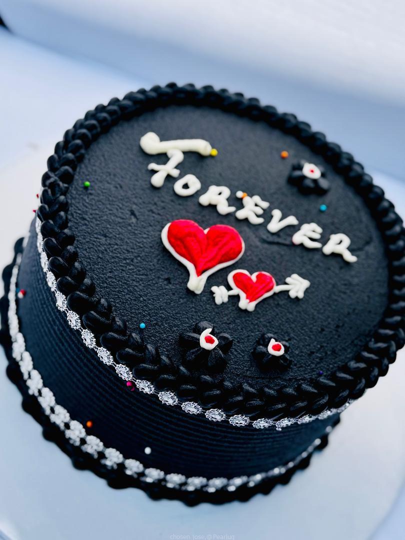 Cakes and gifts