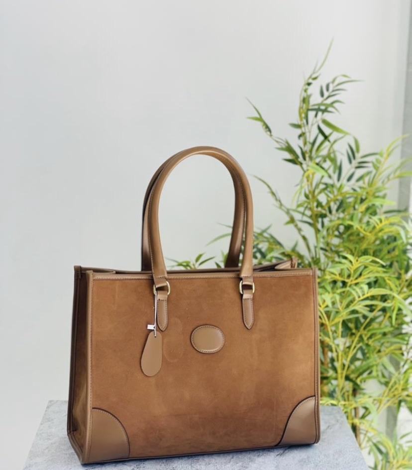 Hand bags