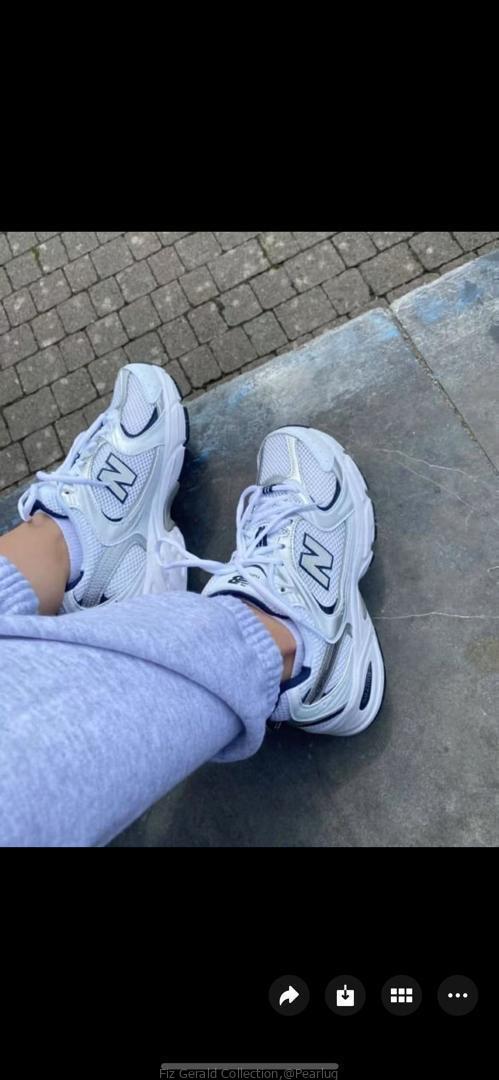 New Balance 530