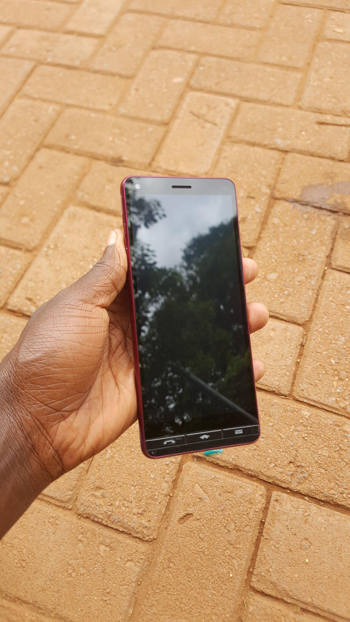 Kyocera basio