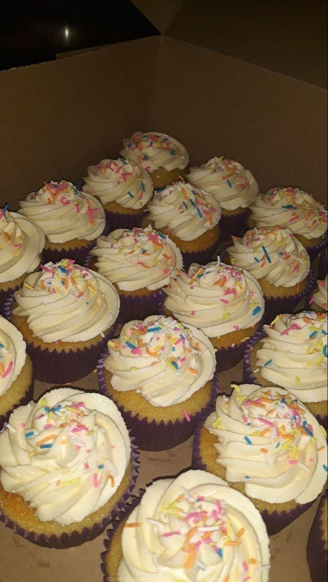 Cakes and cap cakes