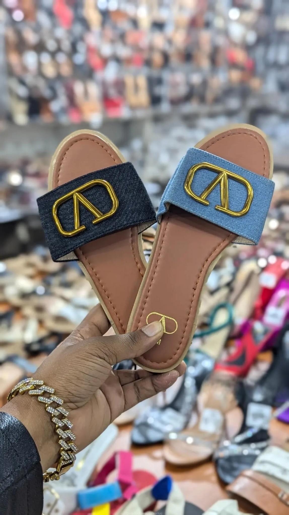 Lady open shoes