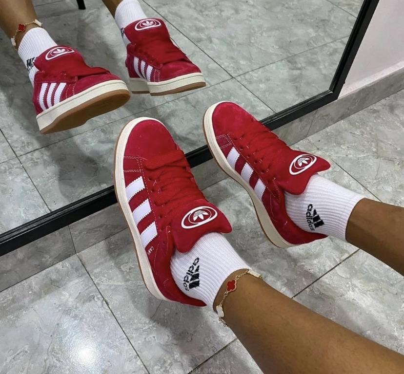 Ladies shoes