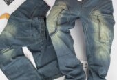 Baggy jeans