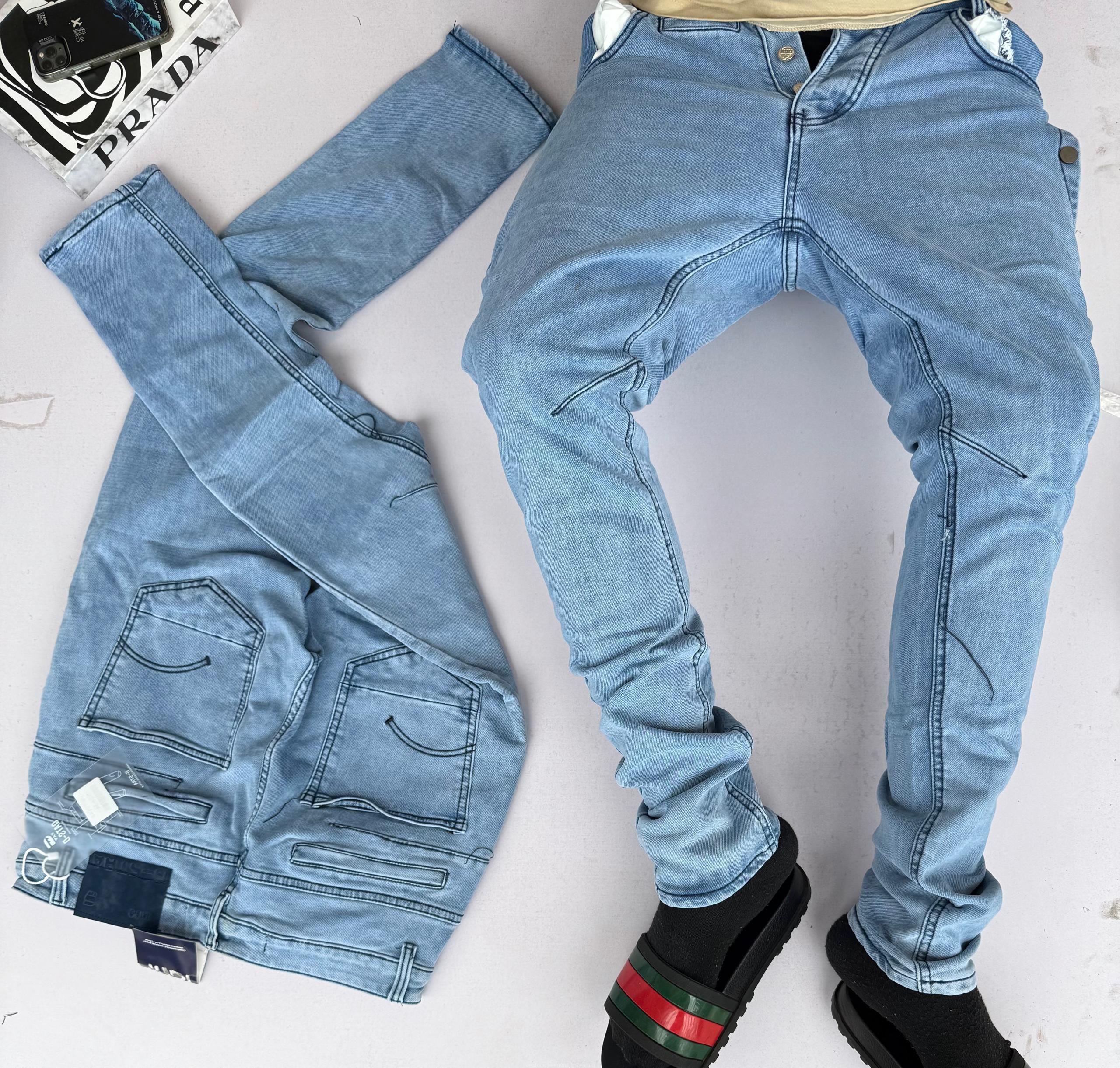 Unique jeans