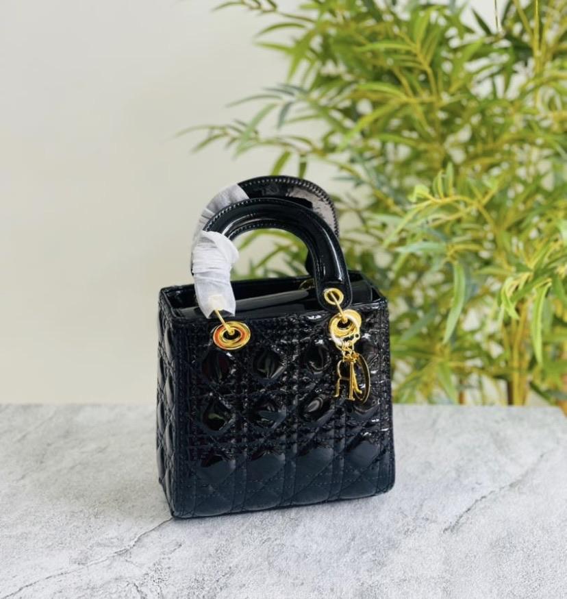 Hand bags