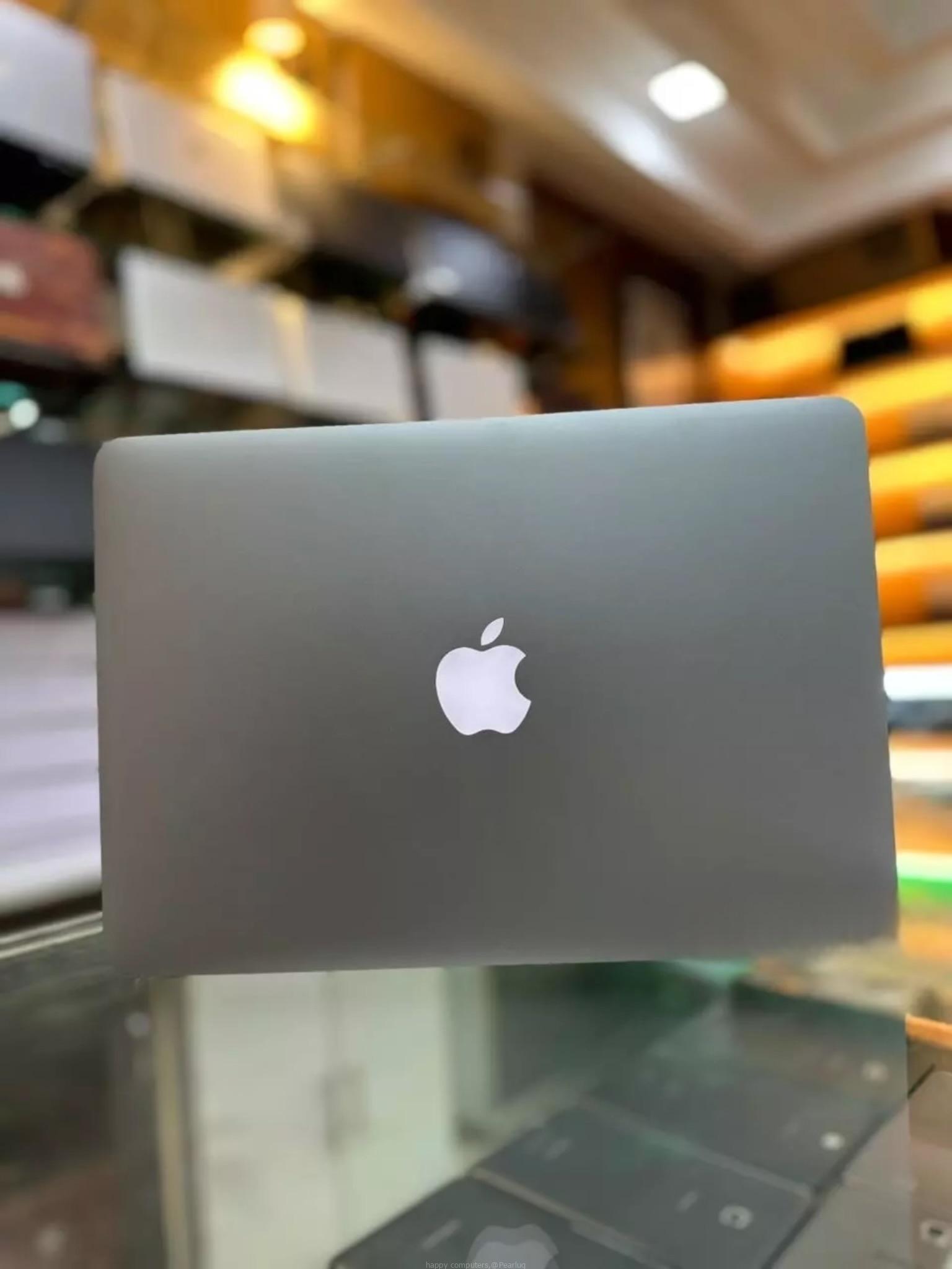 Mac book