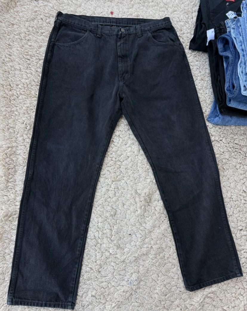 second hand jeans