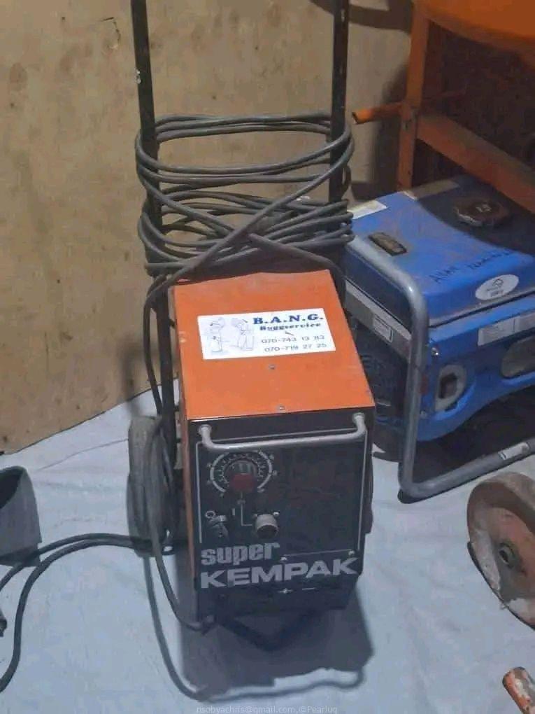 Welding machine