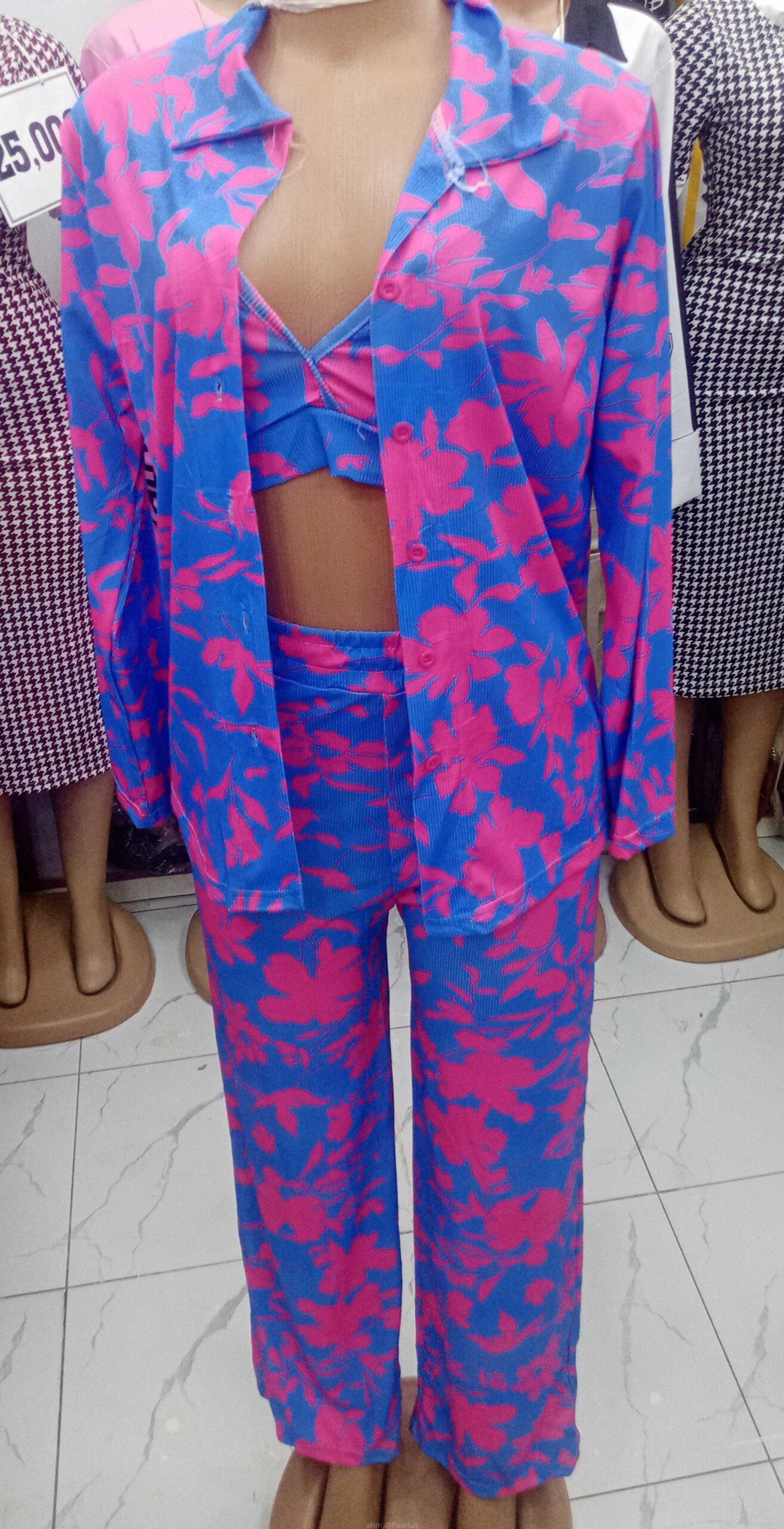 3 piece at affordable prices at josbri fashion world call or WhatsApp 0769527717