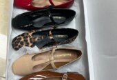 Ladies shoes