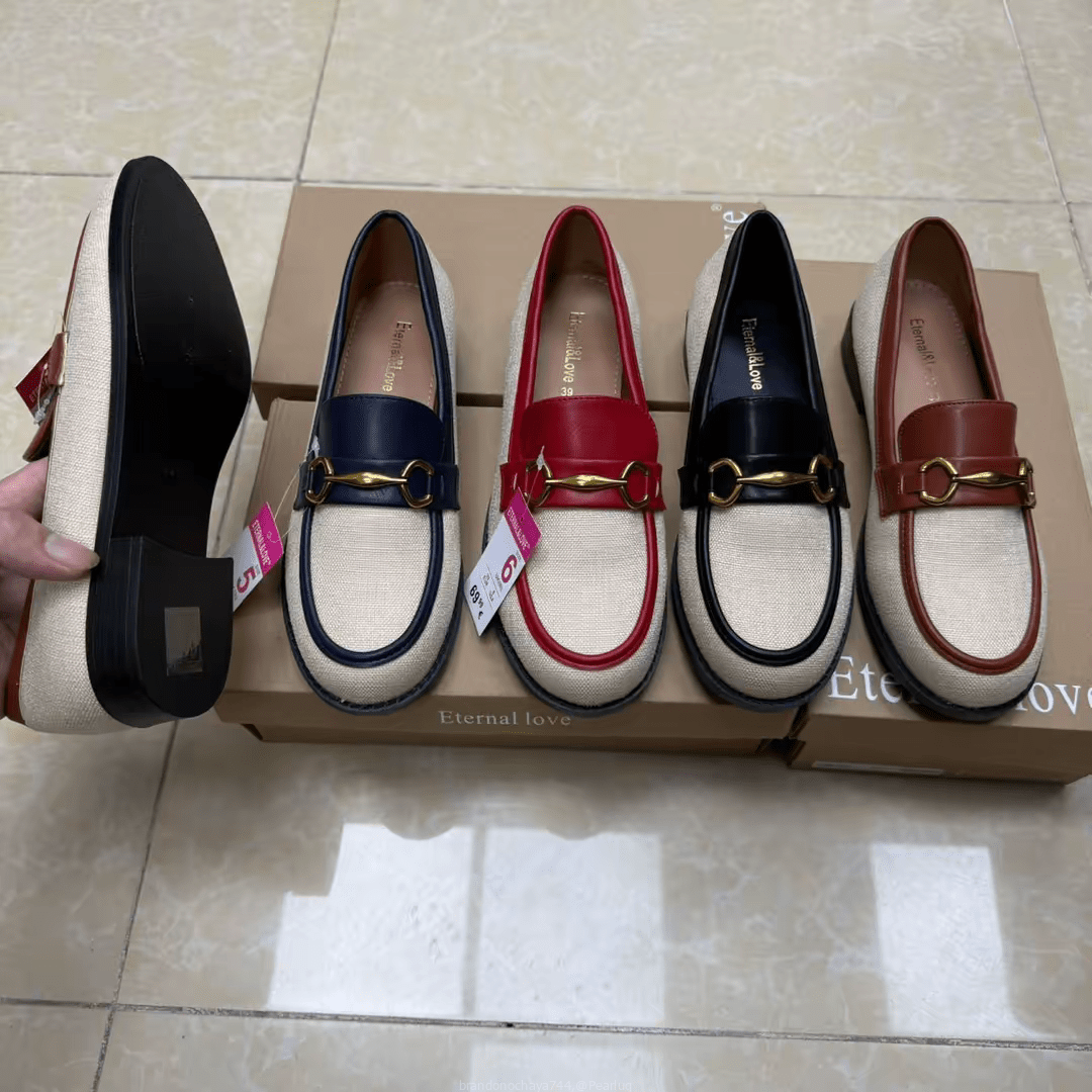 Ladies shoes
