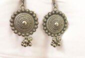 ✨ Elevate Your Style with Our Stunning Earrings! ✨