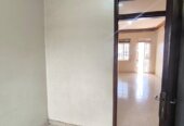 Flat to Rent in Najjanankumbi zone 11, Stella stage opposite NYODO Club Entebbe Road