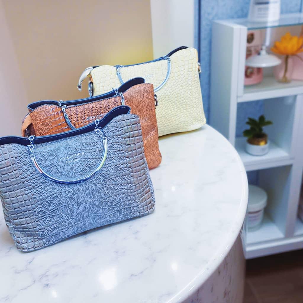 At josbri fashion world we nice bags for women’s Call or WhatsApp 0769527717
