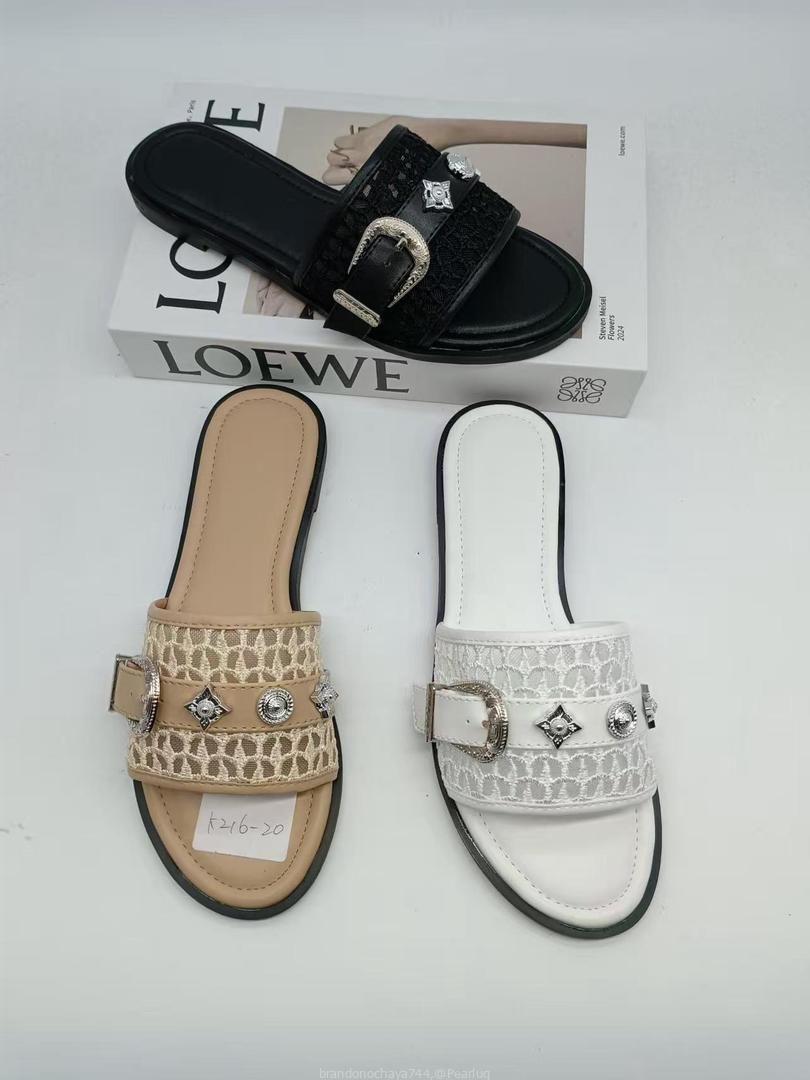 Ladies shoes