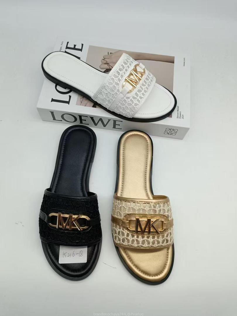 Ladies shoes
