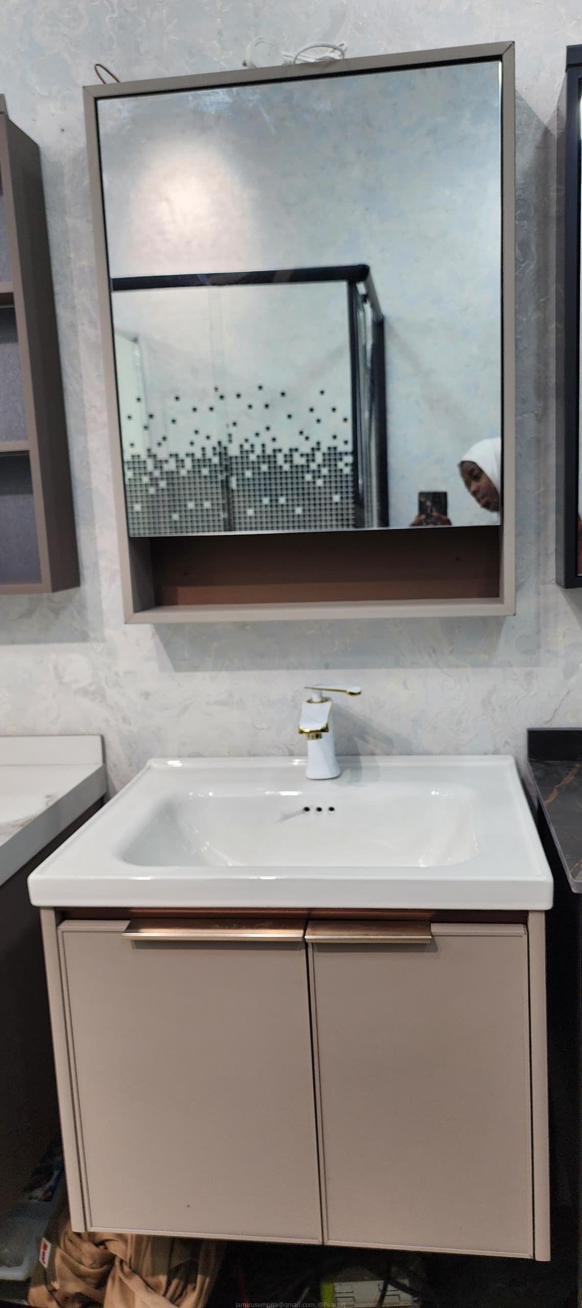 Hand Wash Cabin Basin
