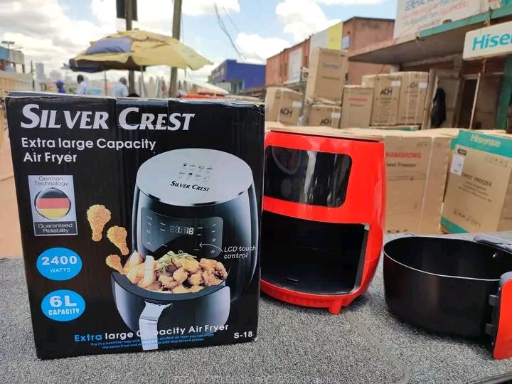 EXTRA LARGE CAPACITY AIR FRYER