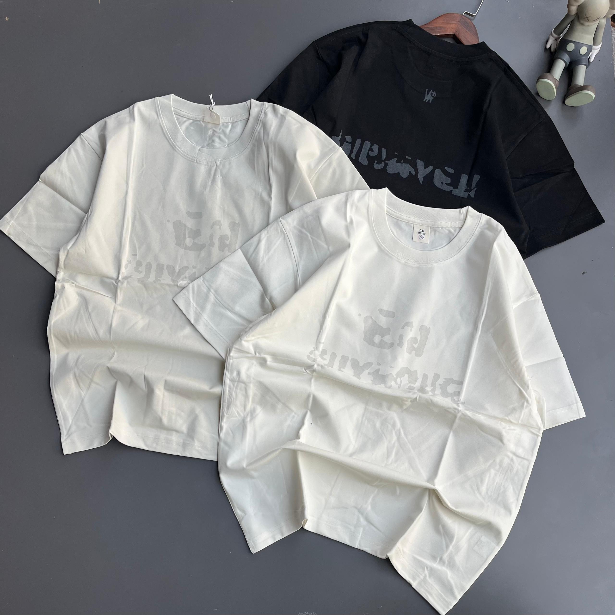 T shirts