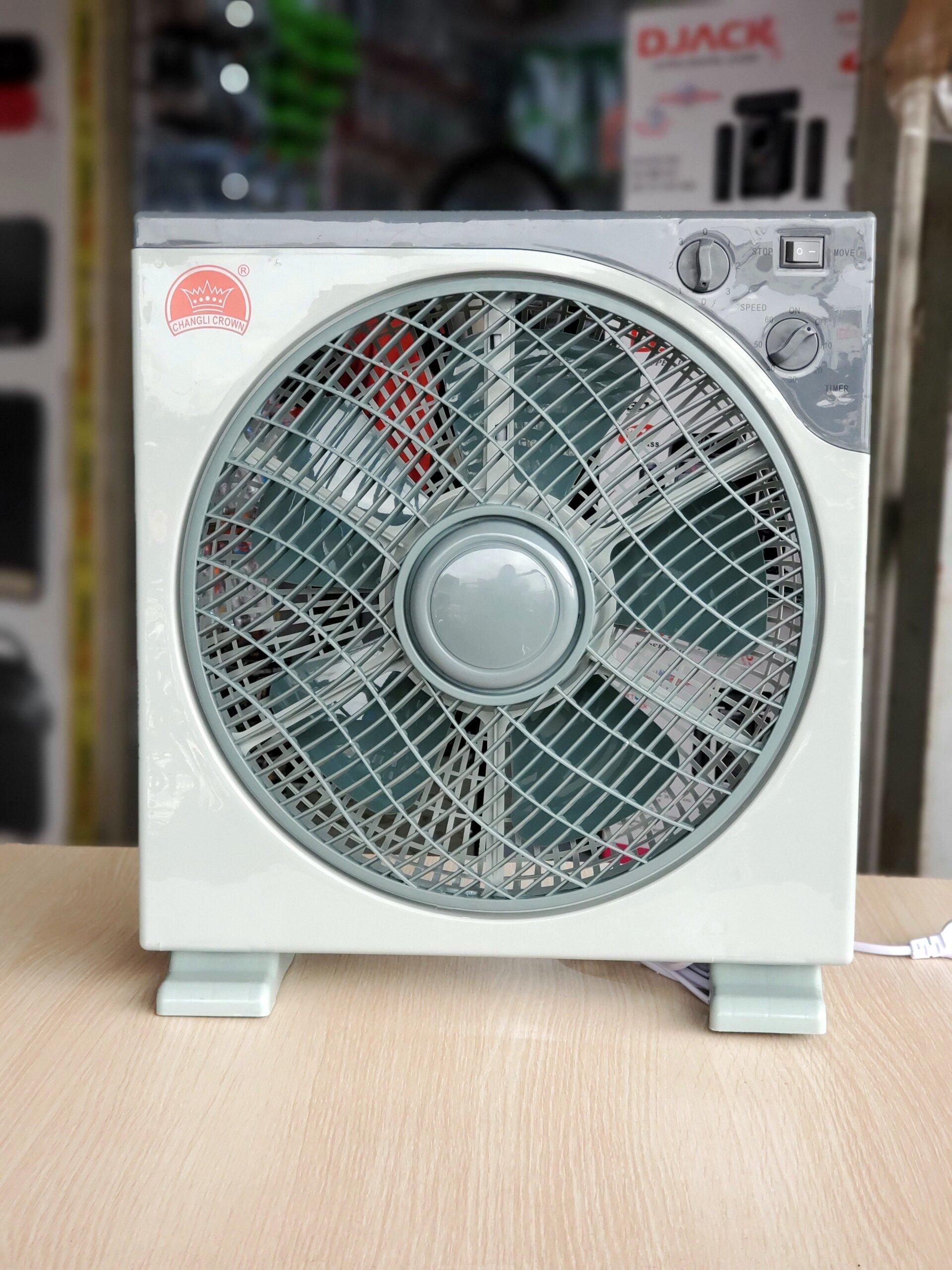 BOX FAN