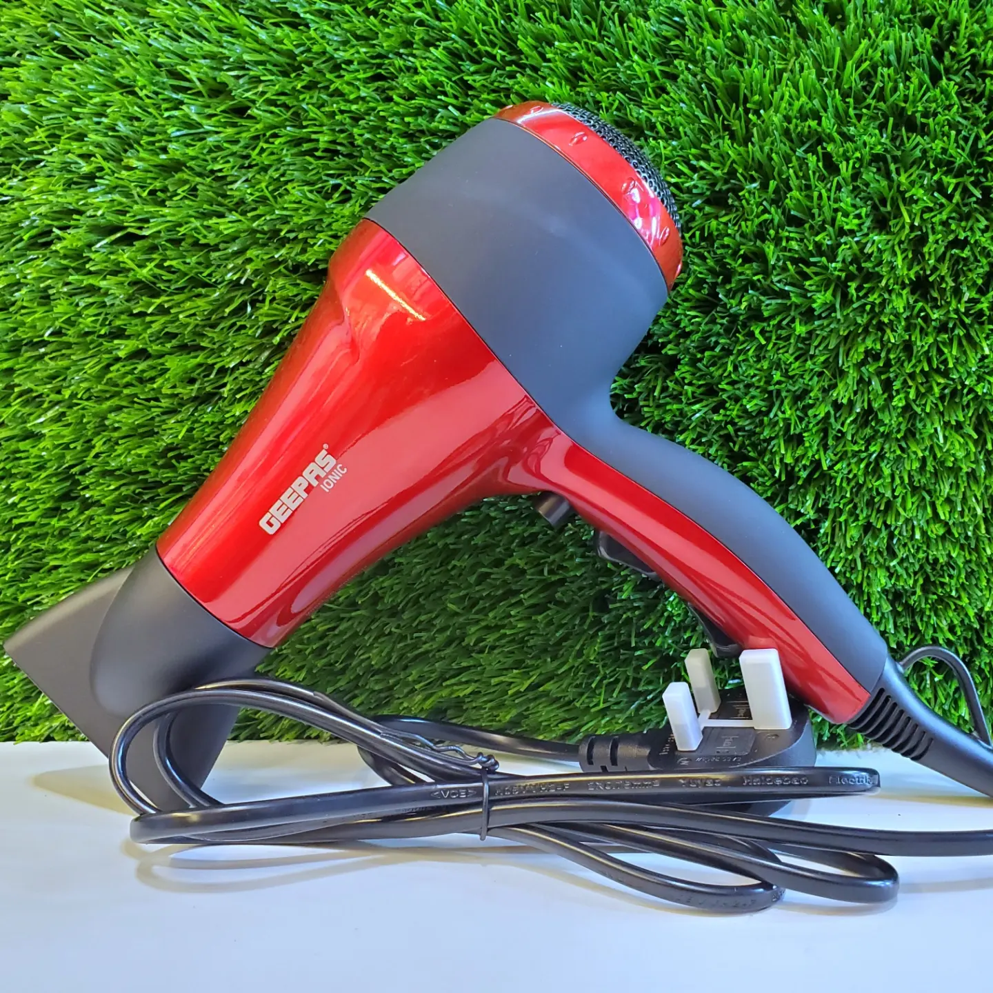 Geepas hair dryer
