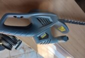 Electric fence trimmer