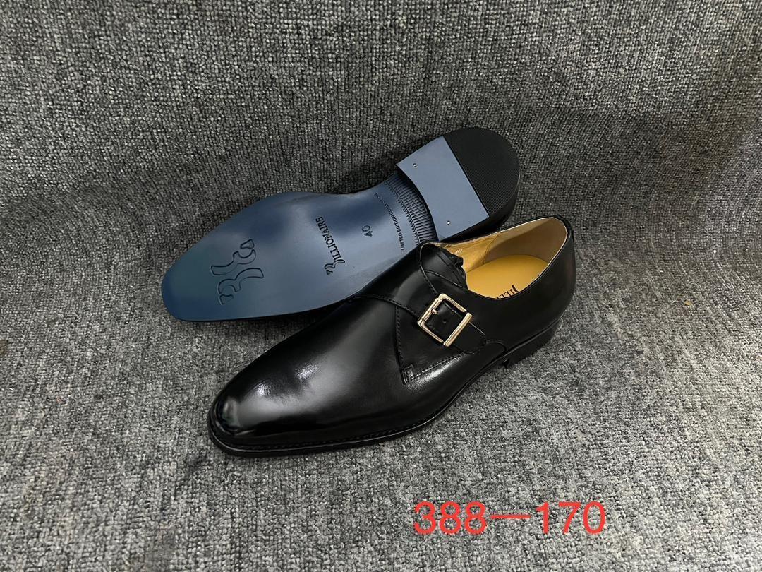 Gentle shoes