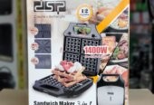 Sandwich maker with different plates