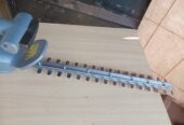 Electric fence trimmer