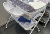 Birth station