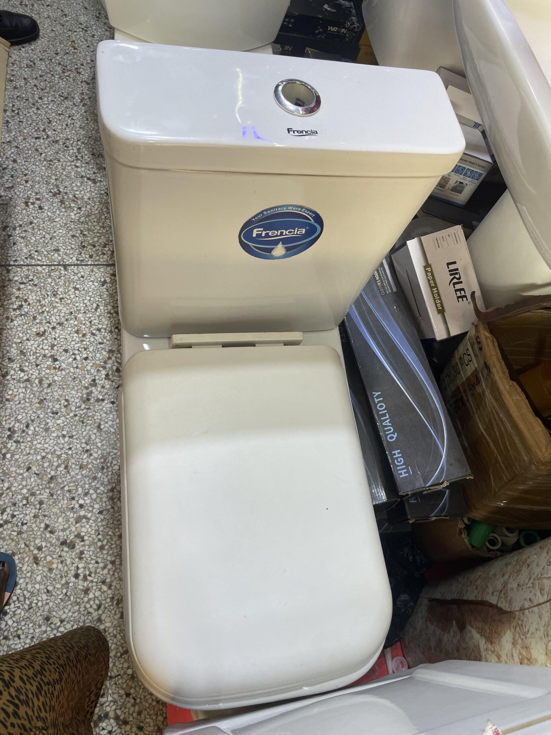 Toilet