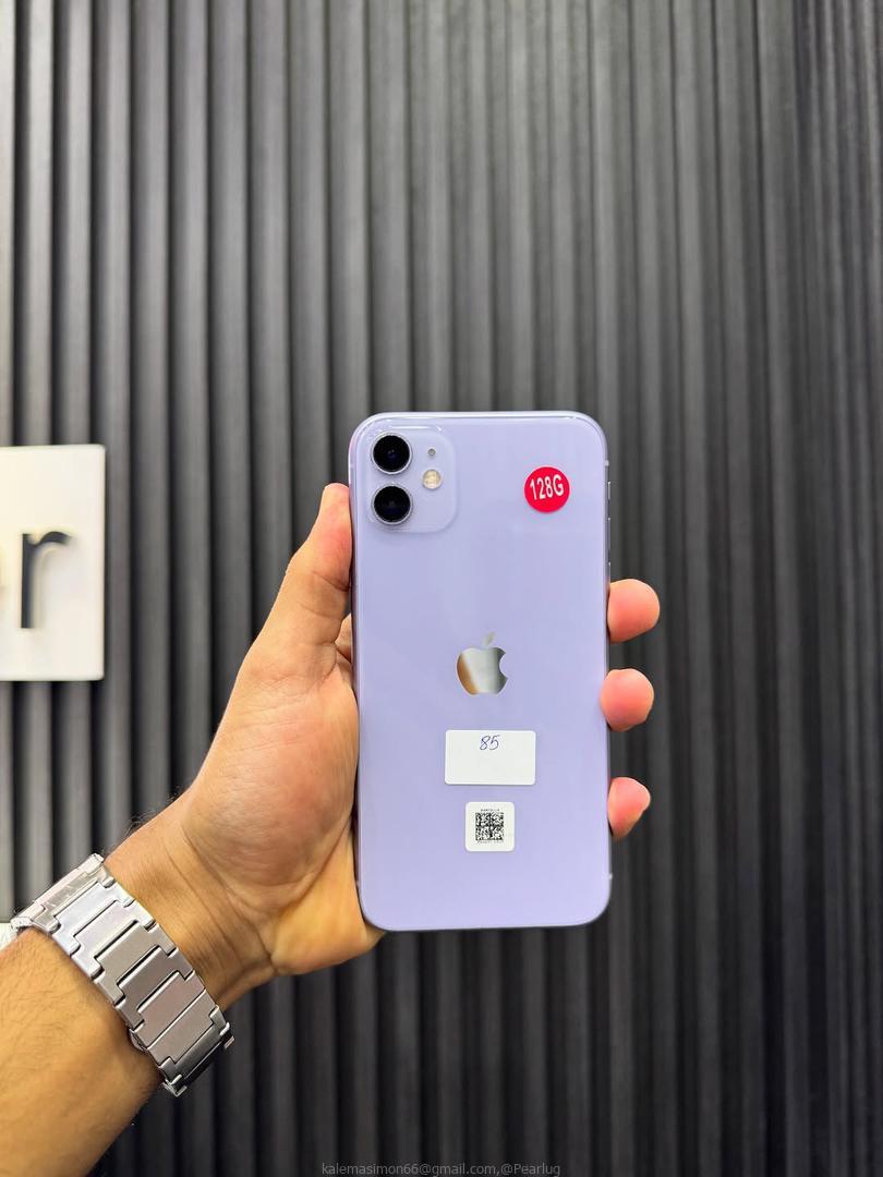 iPhone 11