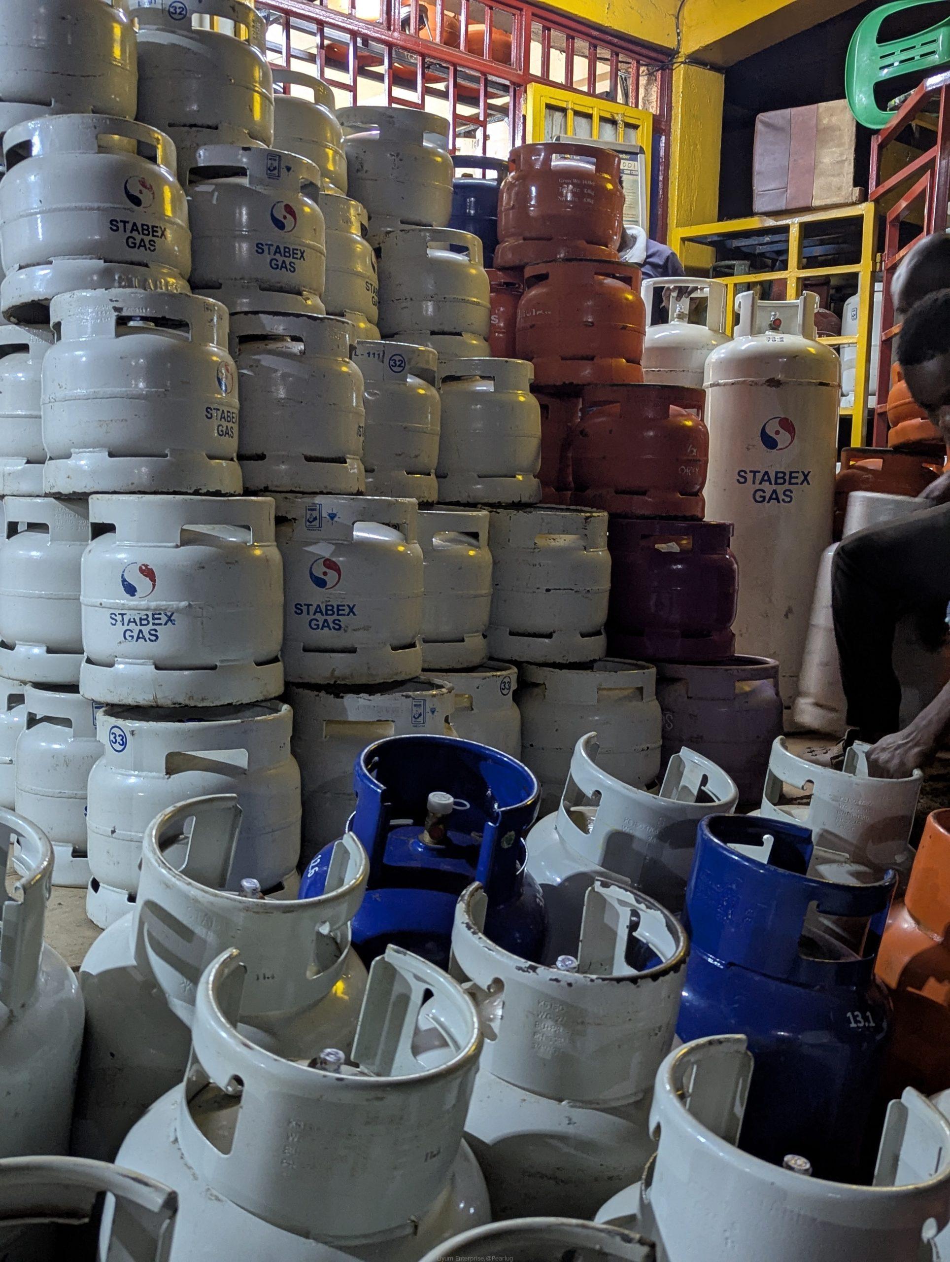 We buy Used Cooking gas cylinders@50,000