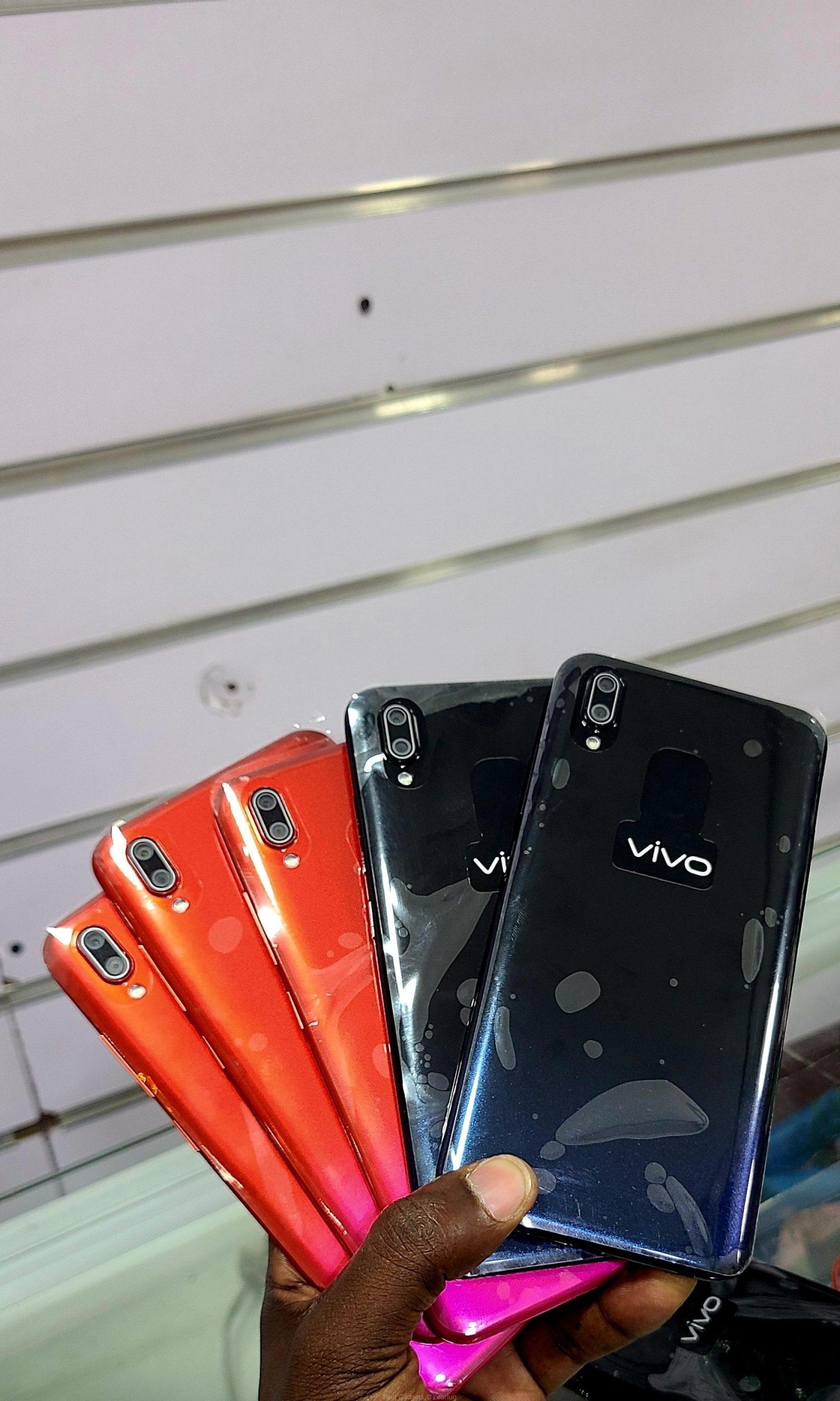 Vivo y93. Double line