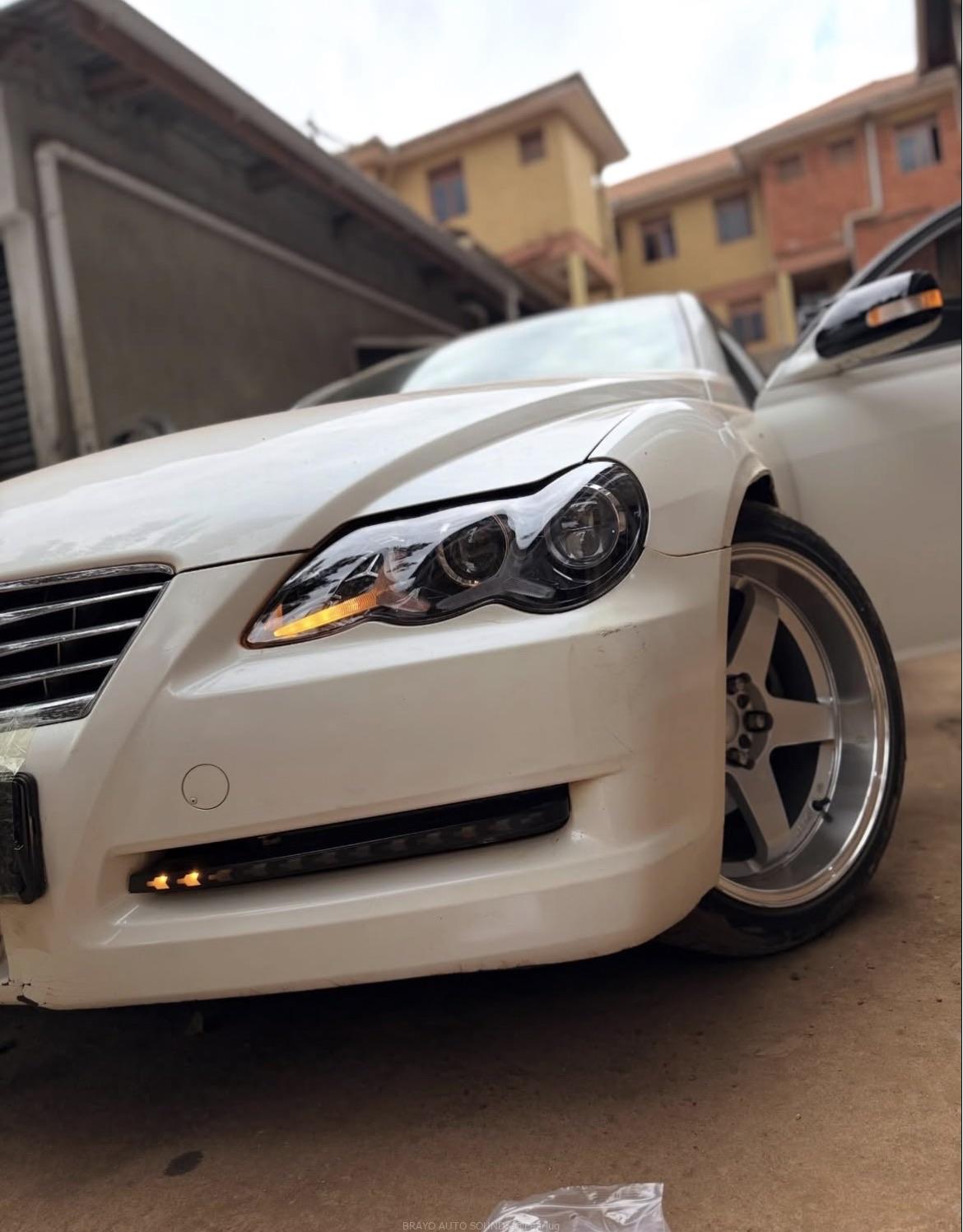 Toyota Mark X Aftermarket headlights