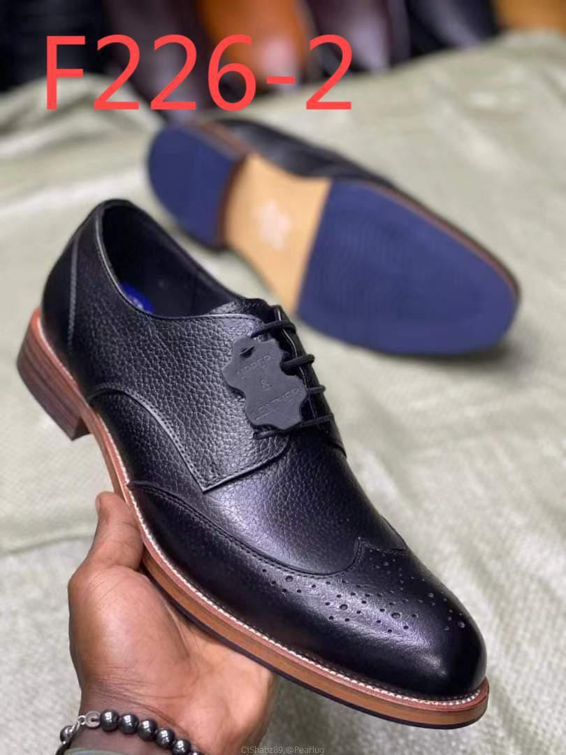 Clarks premium authentic leather men’s wooden sole Oxford shoes